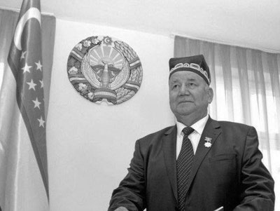 'Prezident Azim Latipov vafoti munosabati bilan hamdardlik yo‘lladi'ning rasmi
