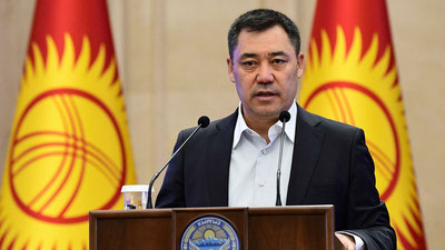 'Метрли қорларни кечиб мактабга борган бола президент эътиборини тортди'ning rasmi