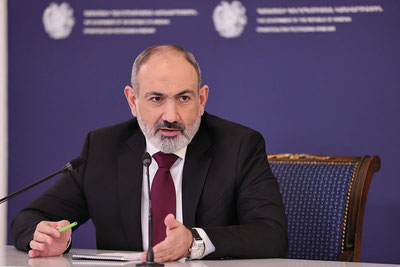 'Пашинян Озарбайжон билан тинчлик битими Конституциявий судда рад этилса, Бош қомусни ўзгартирмоқчи'ning rasmi