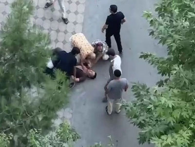 Изрображение 'В ГУВД прокомментировали кадры нападения с ножом'