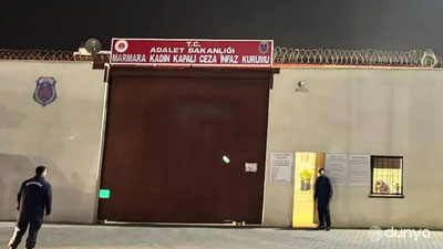 'Туркиядаги аёллар колониясига ўзбек адабиётлари тўплами тақдим этилди'ning rasmi