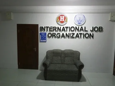 'МИБ “International Job Organization – xususiy bandlik agentligi” МЧЖдан жабр кўрганларга 1,1 млрд. сўм қайтарди. Ишлар давом этмоқда'ning rasmi