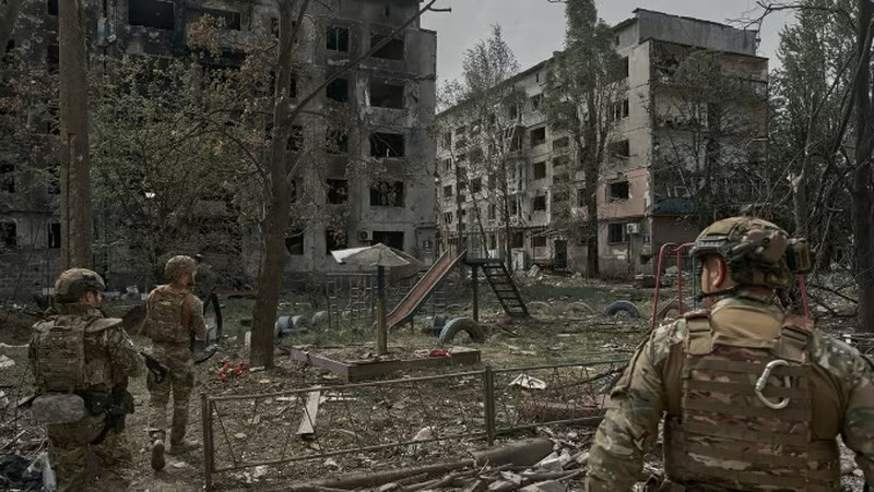 'Шимолий Корея Россияга яна 30 минг аскарини бермоқчи'ning rasmi