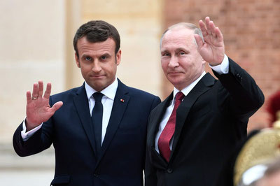 'Путин ва Макрон телефон орқали гаплашди'ning rasmi