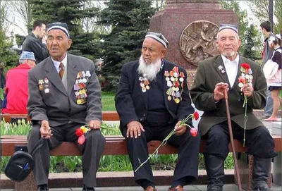 '1941-1945 йиллардаги уруш қатнашчилари ва ногиронларига берилган айрим имтиёзлар ҳақида эслатма'ning rasmi
