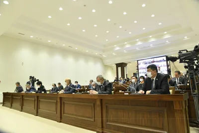 '2022 йилда таълим соҳасига қарийб 47 триллион сўм йўналтирилади — Сенат "2022 йил учун Давлат бюджети тўғрисида"ги қонунни маъқуллади'ning rasmi
