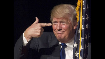 Image of 'Trump threatened the air traffic controllers who are not working.'