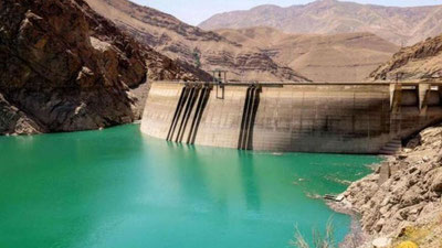 Image of 'Why is drinking water running out in the capital of Iran?'