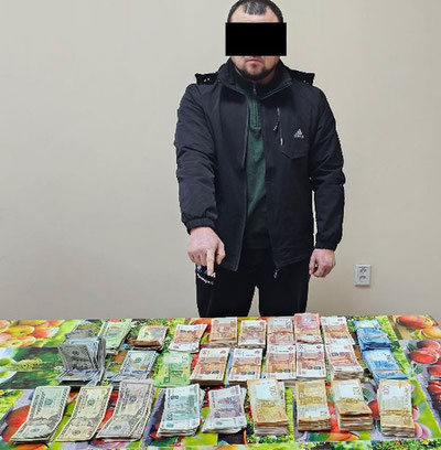 'Қарийб 1 млрд сўмлик хорижий валютанинг четга чиқиши тўхтатилди'ning rasmi