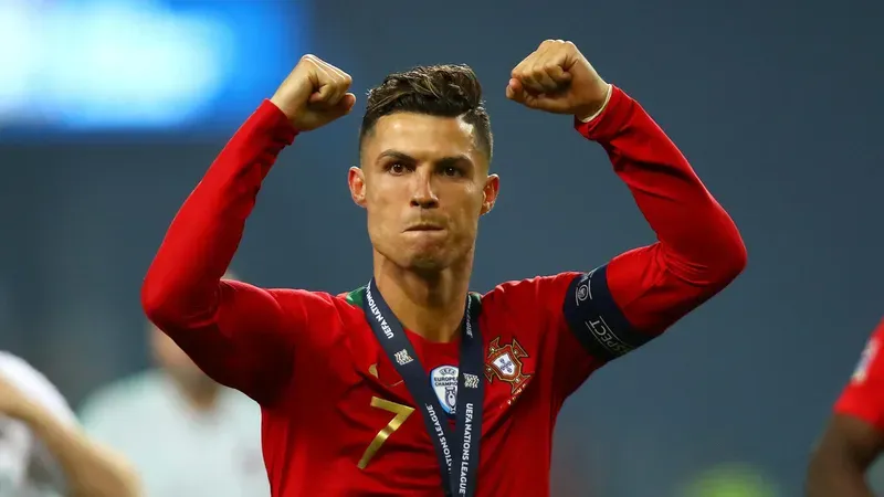 Image of 'Ronaldo became the first billionaire in football history.'