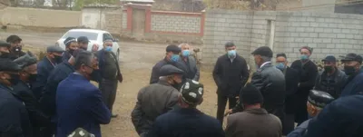 'Президентнинг Намангандаги Халқ қабулхонаси томорқаси сувсизликдан қовжираб қолган Чуст аҳолисининг муаммосини Давлат дастурига киритмасдан ҳал қилиб берди'ning rasmi