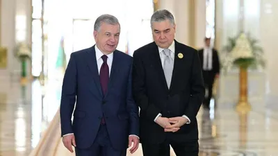 'Шавкат Мирзиёев Гурбангули Бердимуҳамедов билан телефон орқали мулоқот қилди'ning rasmi