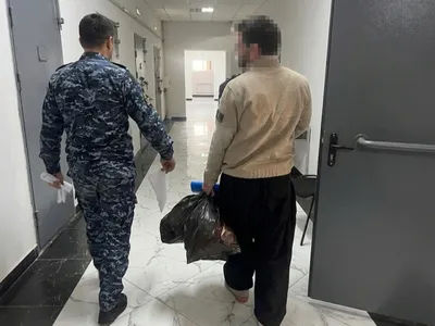 'Россиялик рэпер Navai Қозоғистонда гиёҳвандлик моддалари контрабандасида гумонланиб қўлга олинди'ning rasmi