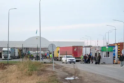Изображение 'Узбекистанцам для поездок в Казахстан понадобится QazETA: когда введут новые правила'