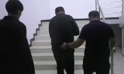 'Наманганда тадбиркордан 65 млн сўмлик пора талаб қилган ҳоким ўринбосари ушланди'ning rasmi