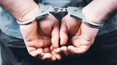 'АҚШда ўзбекистонлик фуқаро 12 миллион доллардан ортиқ юкларни ўғирлашда айбланмоқда'ning rasmi